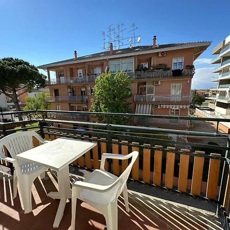 Residenza Mazzanti - Agenzia Cocal Apartman *